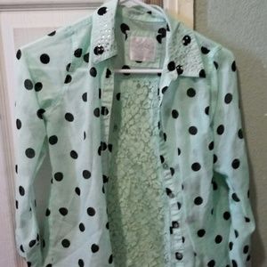 A long sleeve button up shirt